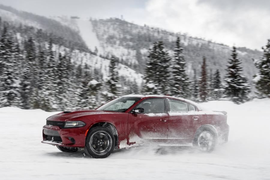  Dodge Charger GT AWD Blacktop (LD) 2019 года  (фото 3 из 17)
